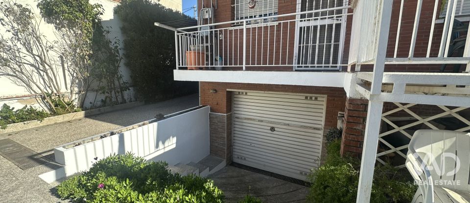 Casa 4 habitacions de 185 m² a Parets del Vallès (08150)