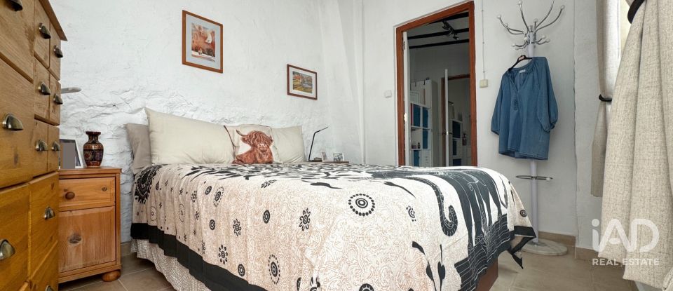 Casa de pueblo 3 habitaciones de 150 m² en Pego (03780)