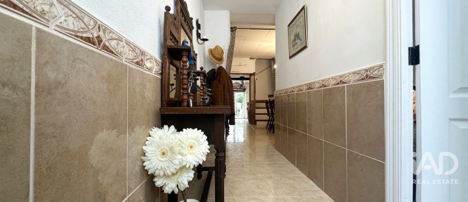 Casa de pueblo 3 habitaciones de 150 m² en Pego (03780)