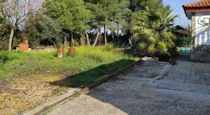 Cottage 4 bedrooms of 9,522 m² in La Carlota (14100)