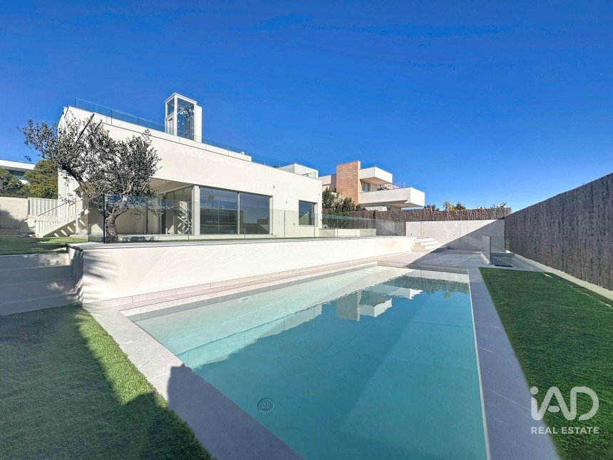 Chalet 5 habitaciones de 560 m² en Sitges (08870)