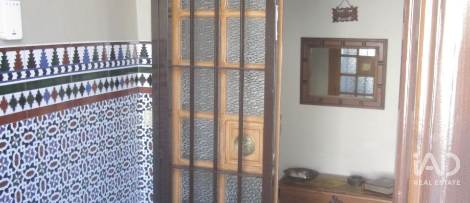 House/villa 6 bedrooms of 220 m² in Baena (14850)