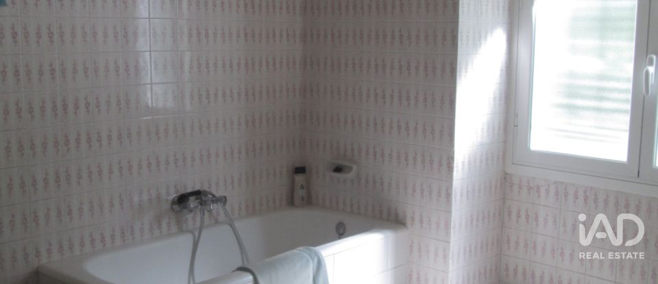 House/villa 6 bedrooms of 220 m² in Baena (14850)