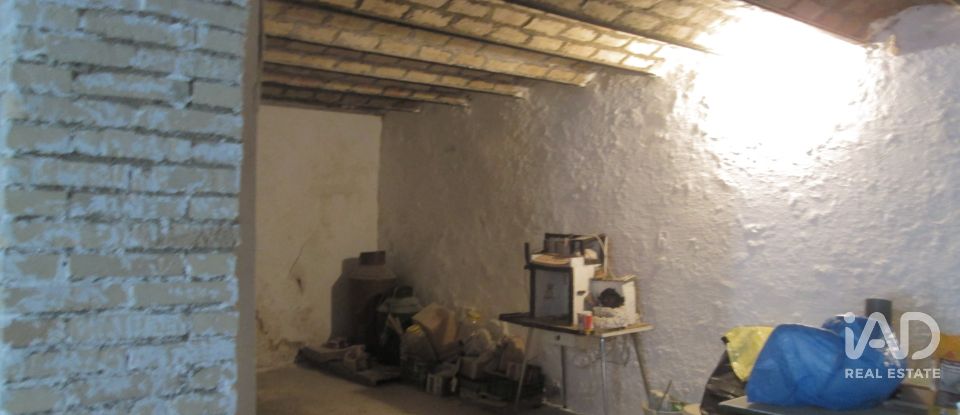 House/villa 6 bedrooms of 220 m² in Baena (14850)