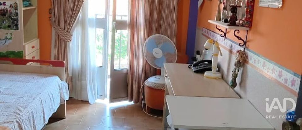 Appartement 3 chambres de 100 m² à Palma del Río (14700)