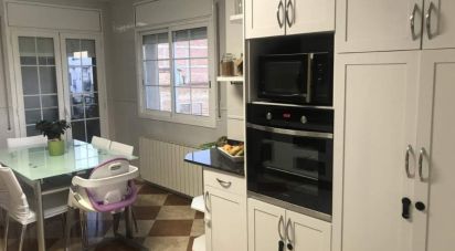 Duplex 4 bedrooms of 275 m² in Camarles (43894)