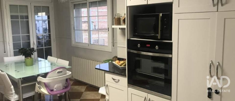 Dúplex 4 habitaciones de 275 m² en Camarles (43894)