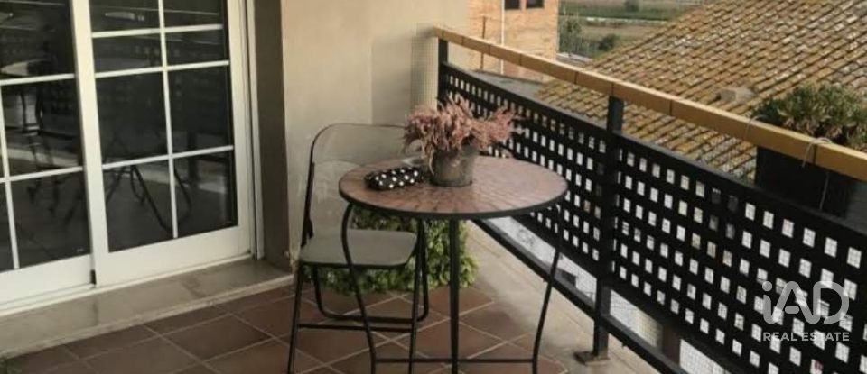 Dúplex 4 habitaciones de 275 m² en Camarles (43894)