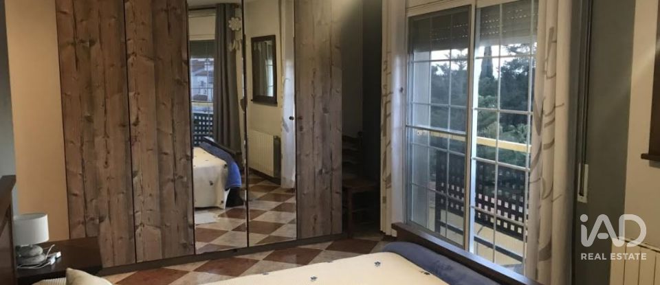 Dúplex 4 habitaciones de 275 m² en Camarles (43894)