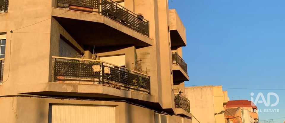 Dúplex 4 habitaciones de 275 m² en Camarles (43894)