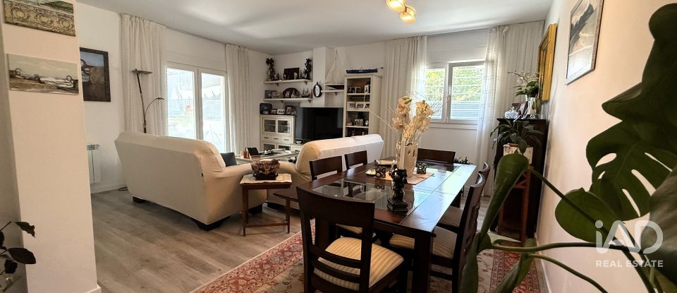 Pis 3 habitacions de 164 m² a Meco (28880)