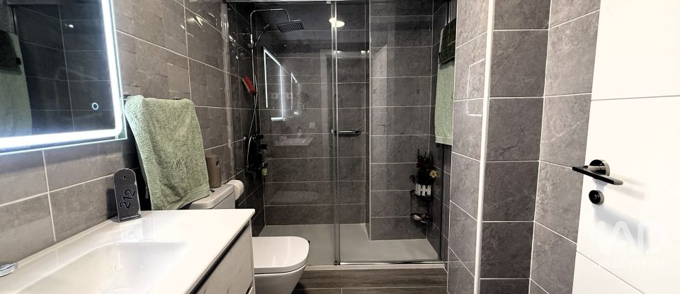 Pis 3 habitacions de 164 m² a Meco (28880)