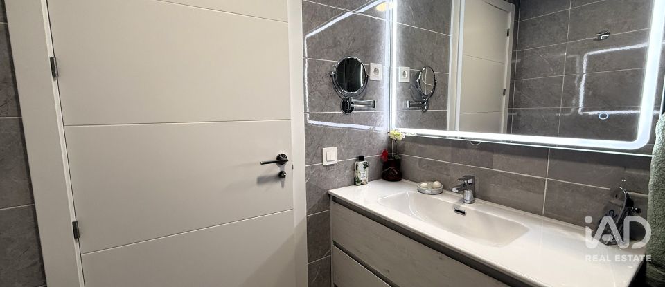 Pis 3 habitacions de 164 m² a Meco (28880)