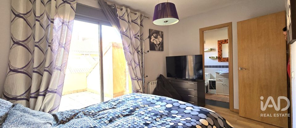 Casa 4 habitacions de 245 m² a Pioz (19162)