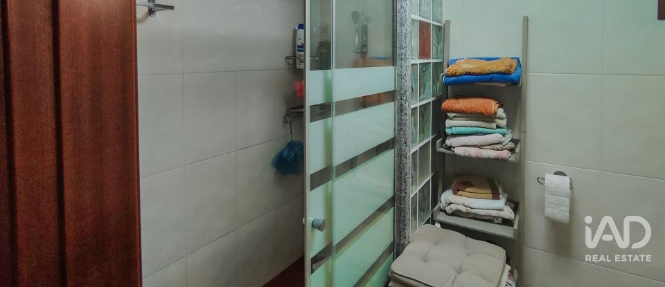 Maison rustique 2 chambres de 83 m² à Cerdido (15530)