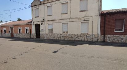 Village house 9 bedrooms of 162 m² in Veguellina de Orbigo (24350)