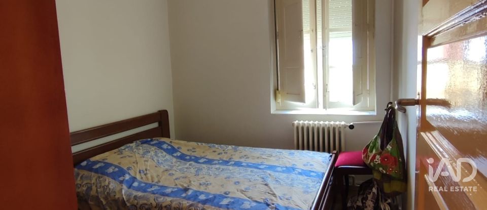 Casa de pueblo 9 habitaciones de 162 m² en Veguellina de Orbigo (24350)