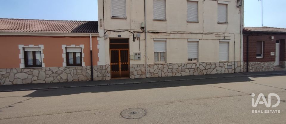 Casa de pueblo 9 habitaciones de 162 m² en Veguellina de Orbigo (24350)