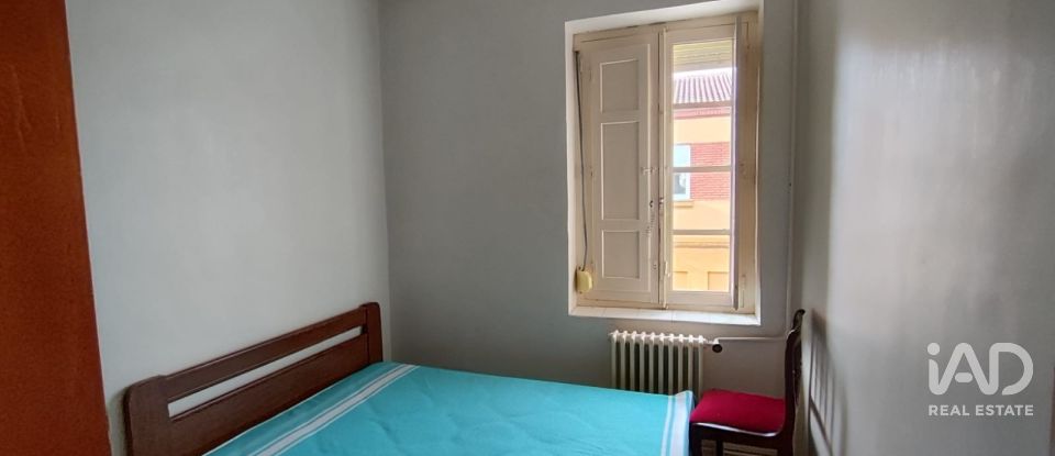 Casa de pueblo 9 habitaciones de 162 m² en Veguellina de Orbigo (24350)