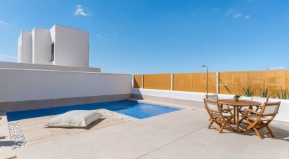 Apartment in house 3 bedrooms of 86 m² in Los Alcázares (30710)