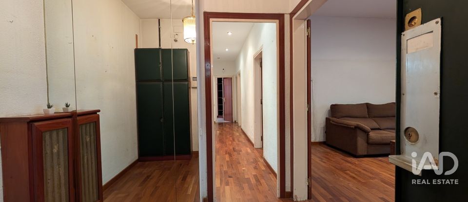 Pis 4 habitacions de 125 m² a Barcelona (08032)