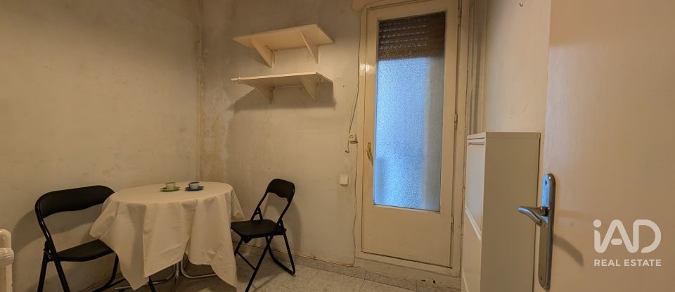 Pis 4 habitacions de 125 m² a Barcelona (08032)