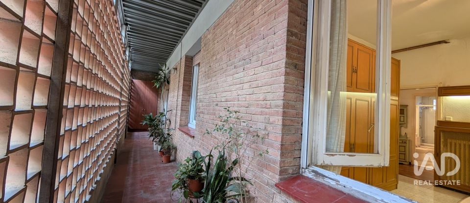 Pis 4 habitacions de 125 m² a Barcelona (08032)