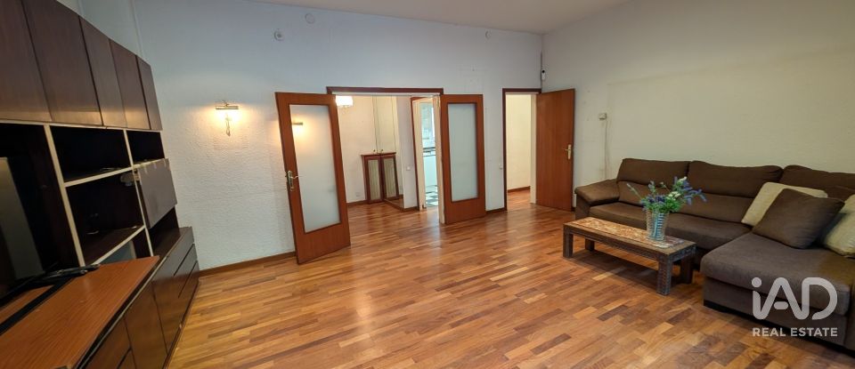 Pis 4 habitacions de 125 m² a Barcelona (08032)