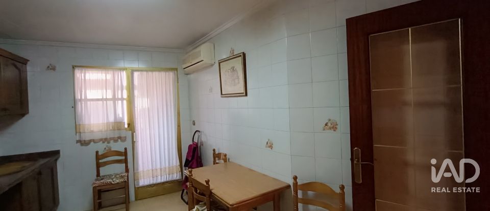 Piso 3 habitaciones de 113 m² en Elx/Elche (03201)