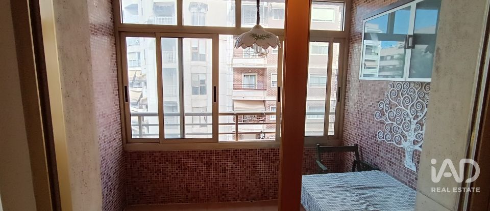 Piso 3 habitaciones de 113 m² en Elx/Elche (03201)