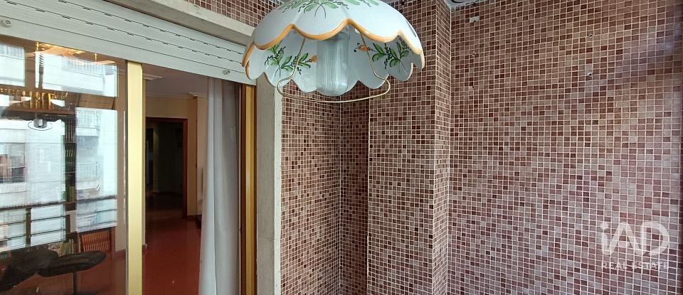 Piso 3 habitaciones de 113 m² en Elx/Elche (03201)