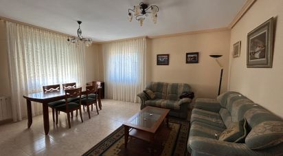 Maison 5 chambres de 204 m² à Soto de la Vega (24768)