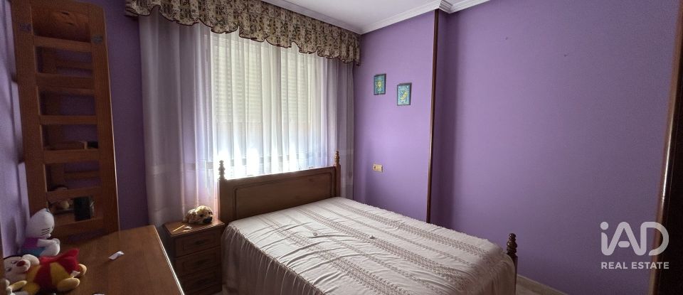 Maison 5 chambres de 204 m² à Soto de la Vega (24768)