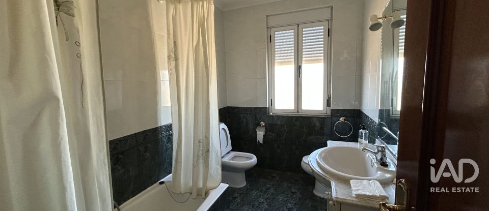 Maison 5 chambres de 204 m² à Soto de la Vega (24768)