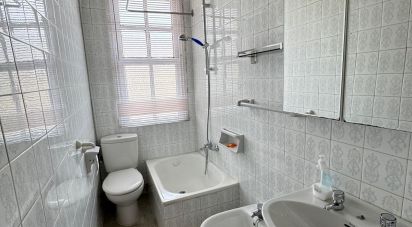 Apartment 3 bedrooms of 63 m² in A Coruña (15005)