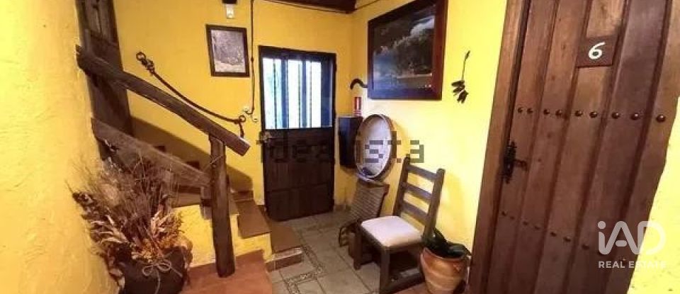 Gîte 10 chambres de 475 m² à Los Navalucillos (45130)