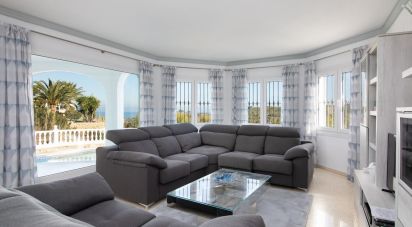 House 3 bedrooms of 198 m² in Dénia (03700)