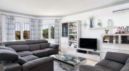 House 3 bedrooms of 198 m² in Dénia (03700)