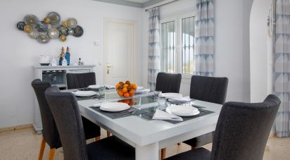 House 3 bedrooms of 198 m² in Dénia (03700)