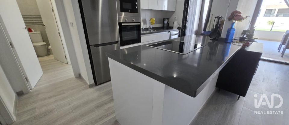 Piso 2 habitaciones de 94 m² en Nucleo Orihuela-Costa (03189)