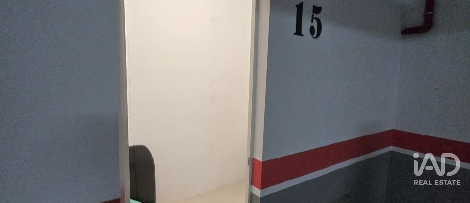 Piso 2 habitaciones de 94 m² en Nucleo Orihuela-Costa (03189)