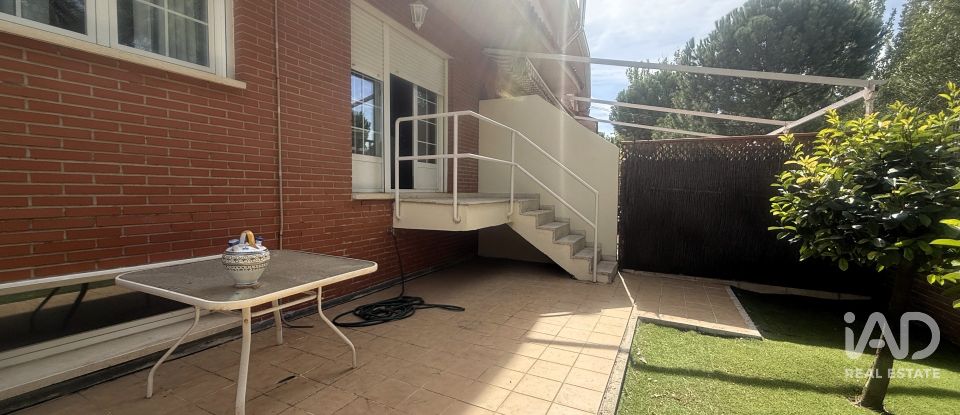 Casa 6 habitaciones de 201 m² en Alcalá de Henares (28806)