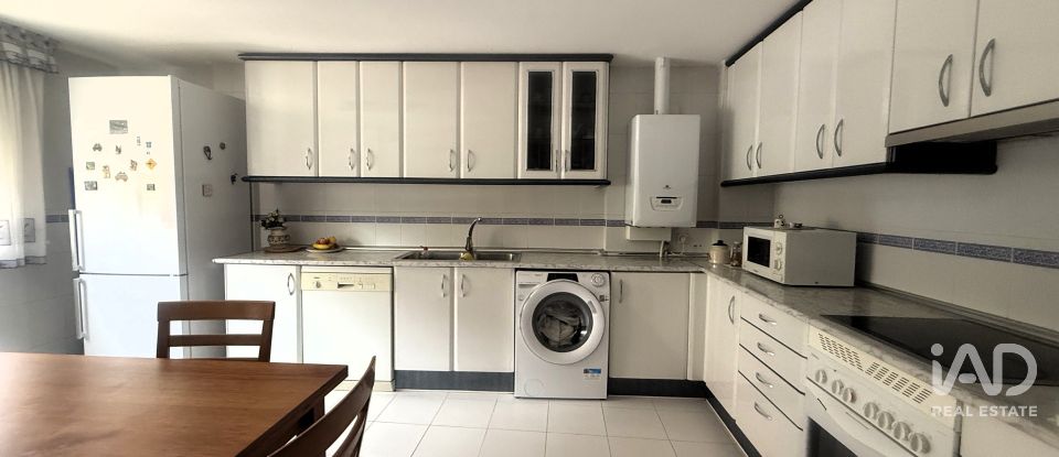 Casa 6 habitaciones de 201 m² en Alcalá de Henares (28806)