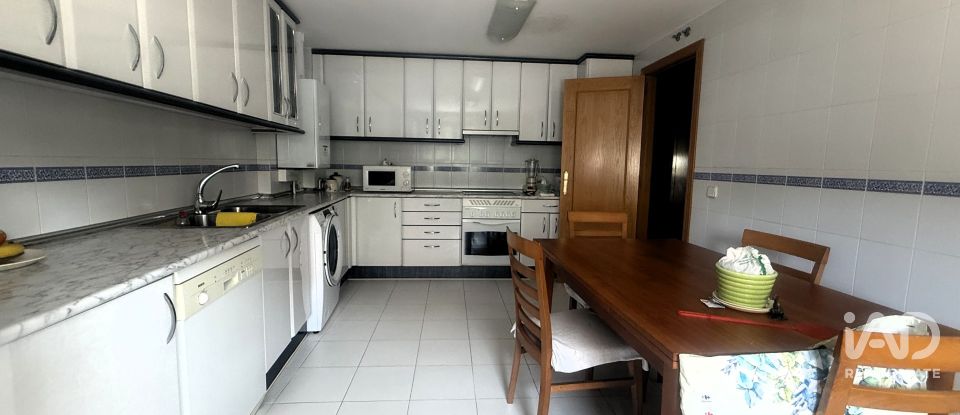 Casa 6 habitaciones de 201 m² en Alcalá de Henares (28806)