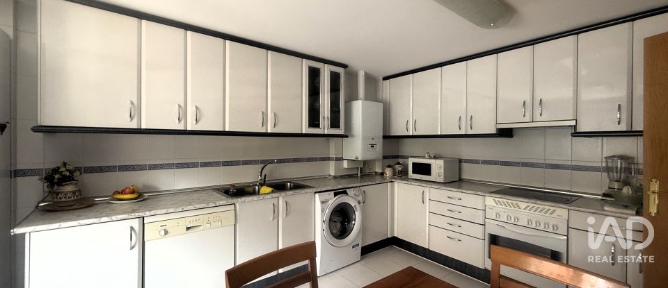 Casa 6 habitaciones de 201 m² en Alcalá de Henares (28806)