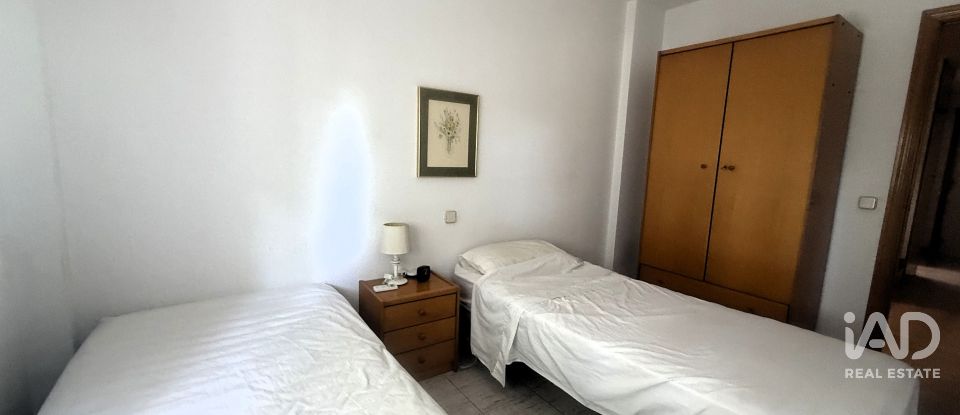 Casa 6 habitaciones de 201 m² en Alcalá de Henares (28806)