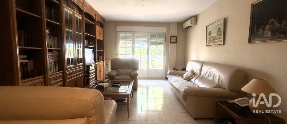 Casa 6 habitaciones de 201 m² en Alcalá de Henares (28806)