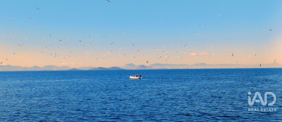 Piso 2 habitaciones de 88 m² en La Manga del Mar Menor (30380)