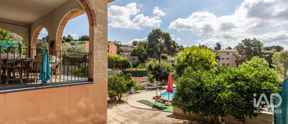 Casa 3 habitaciones de 281 m² en Sentmenat (08181)