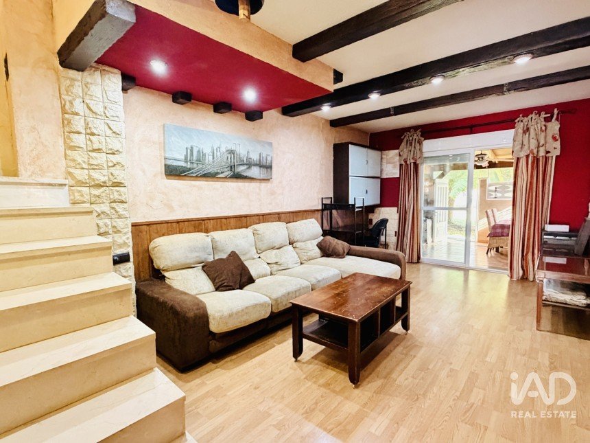 Maison 3 chambres de 100 m² à El Campello (03560)